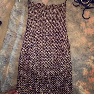Mini sequined gold New Year’s Eve dress